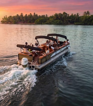 Island Cruise + Meal